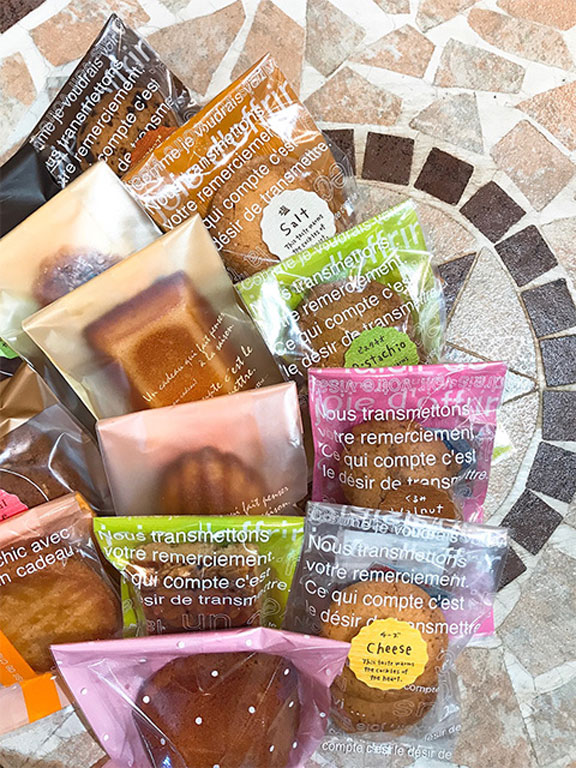 はなよし特約提携店　ふらんす菓子　コミネヤ